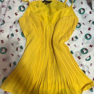 Banana republic yellow Pleated Women's blouse .